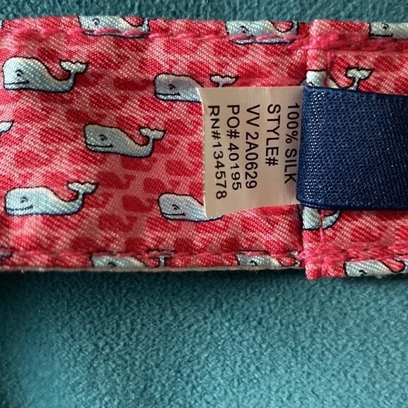 Vineyard vines belt- nautical whale fun! - Picture 3 of 4